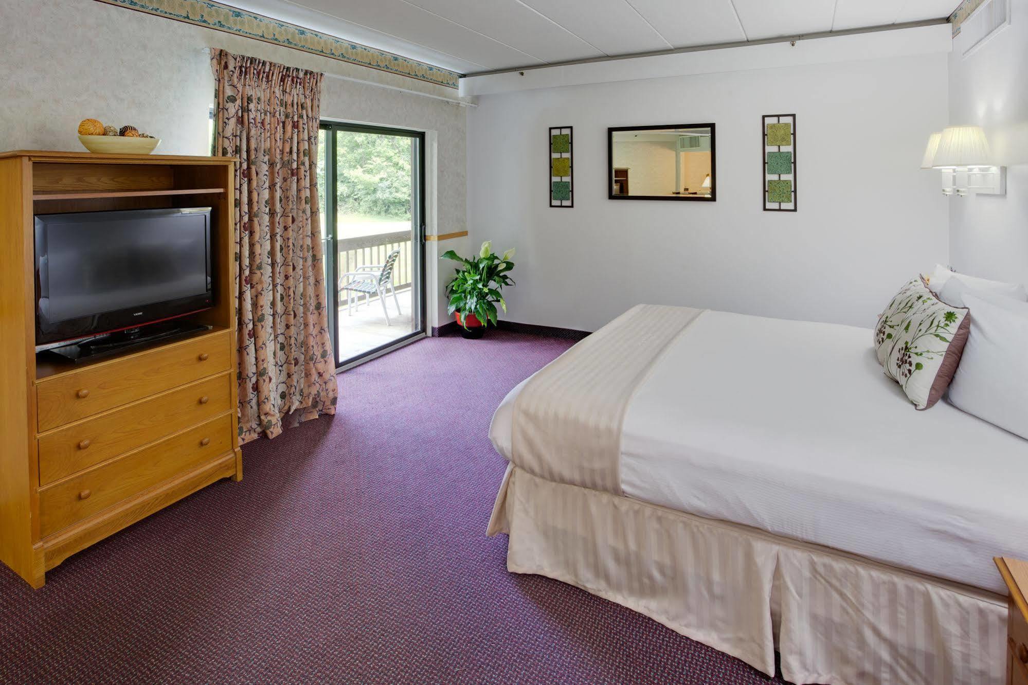 Deer Creek State Park Lodge And Conference Center Crownover Mill エクステリア 写真