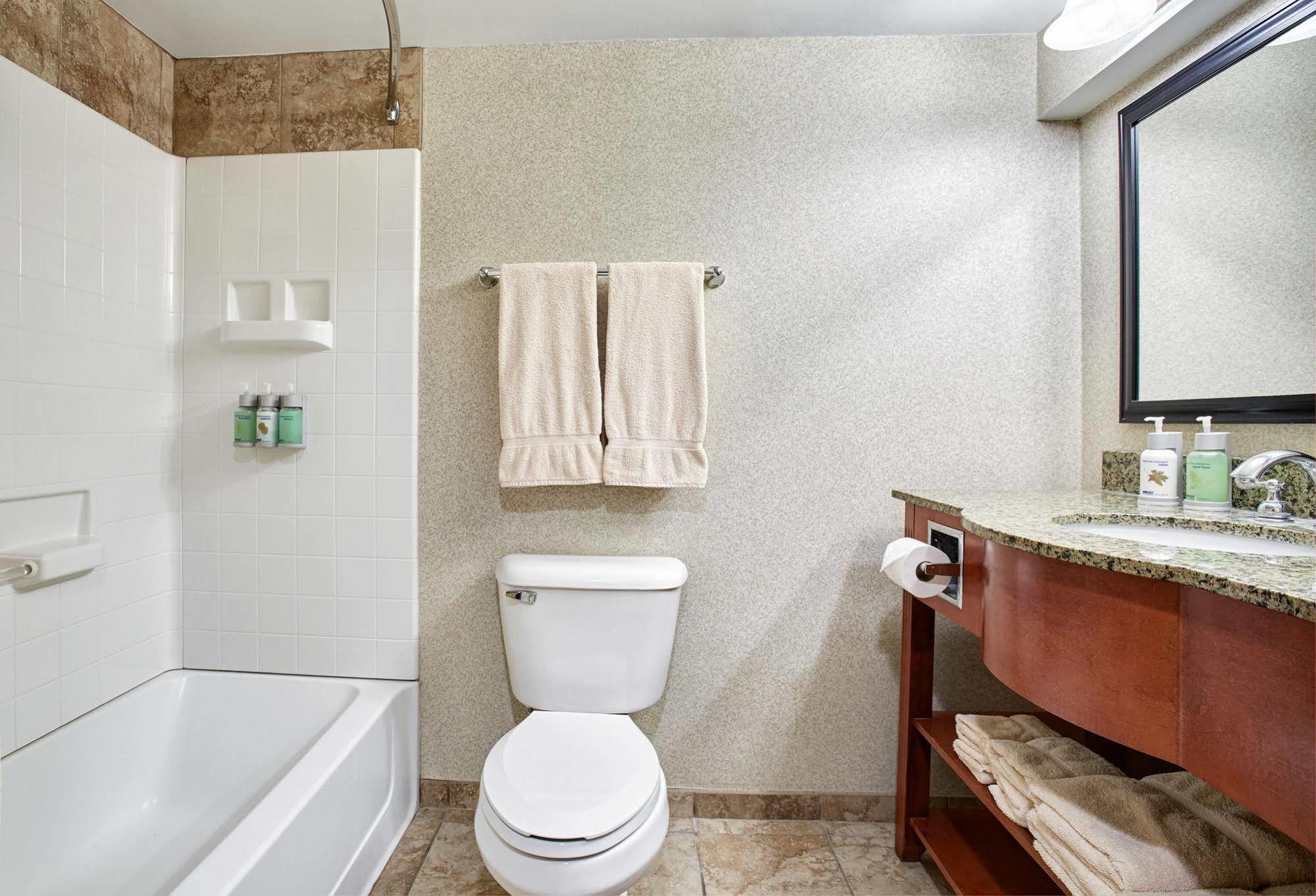 Deer Creek State Park Lodge And Conference Center Crownover Mill エクステリア 写真