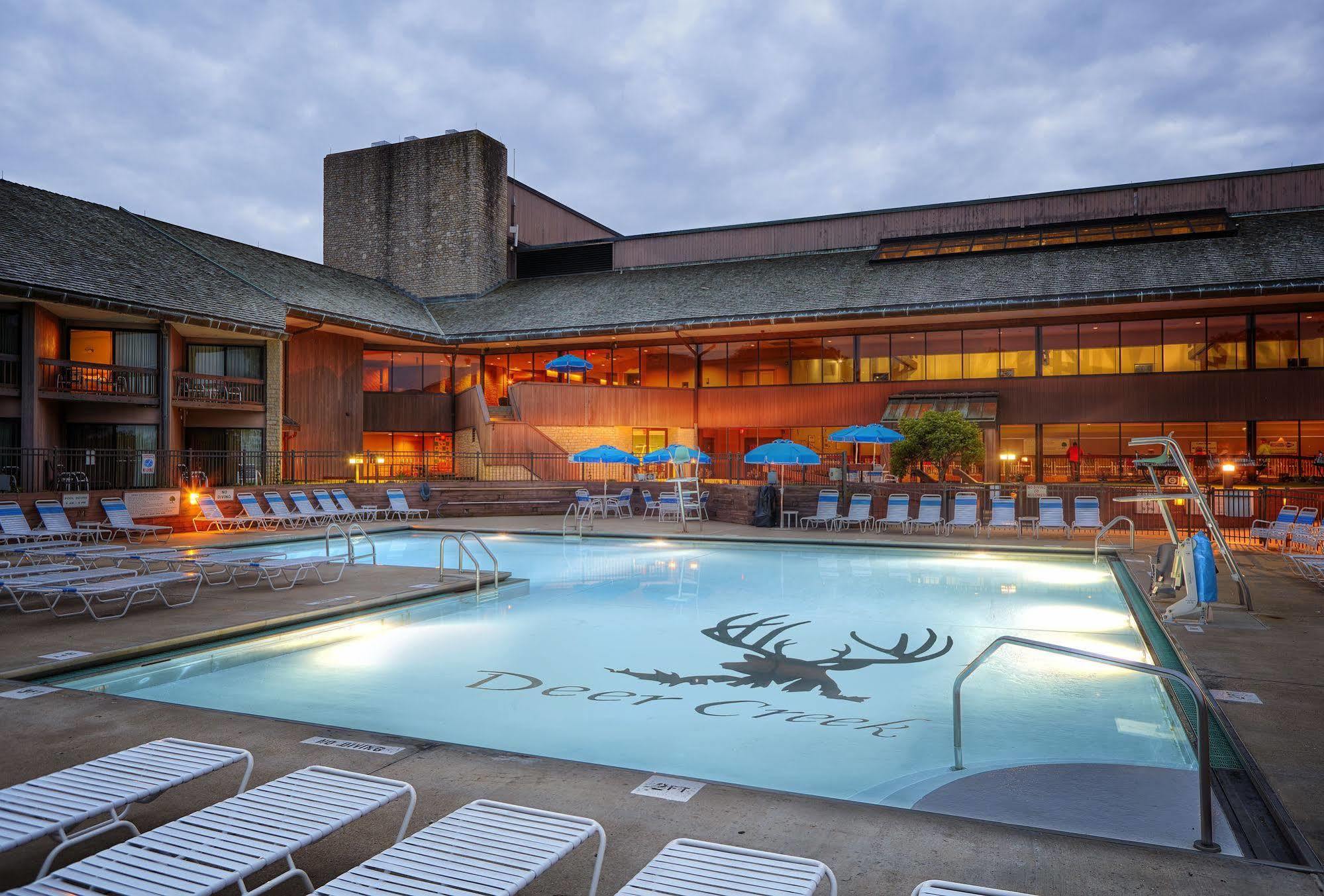 Deer Creek State Park Lodge And Conference Center Crownover Mill エクステリア 写真